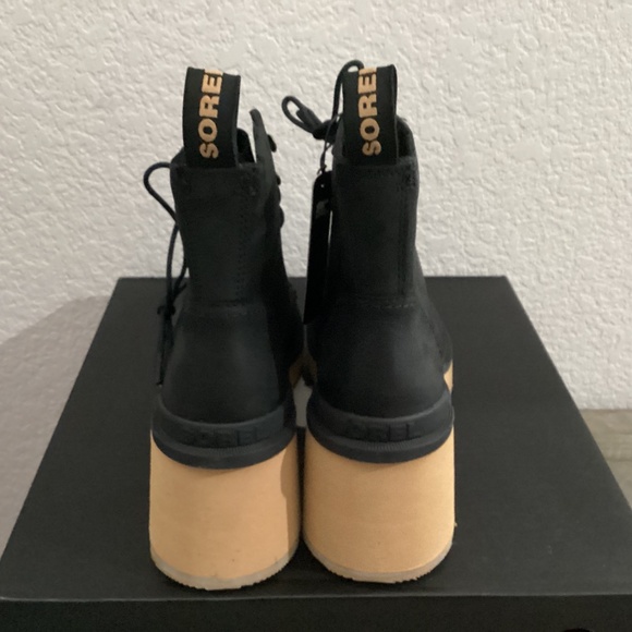 SOREL Hi-Line Waterproof Lace-Up Boot (Women) 9M - Picture 6 of 12